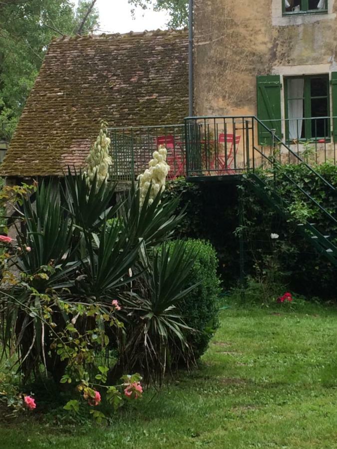 Moulin De Champrond -Montmirail -Sarthe Bed & Breakfast Exterior foto