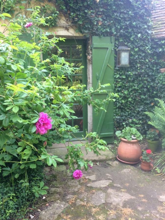 Moulin De Champrond -Montmirail -Sarthe Bed & Breakfast Exterior foto