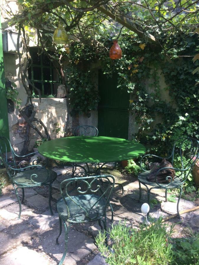 Moulin De Champrond -Montmirail -Sarthe Bed & Breakfast Exterior foto